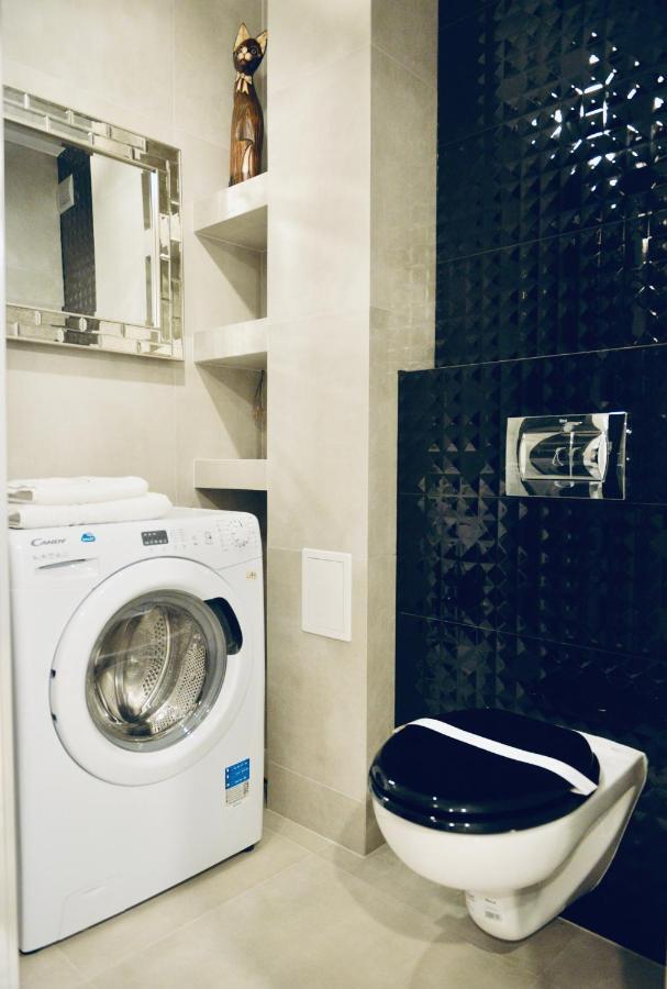 JessApart - Olbrachta Apartment Warschau Buitenkant foto