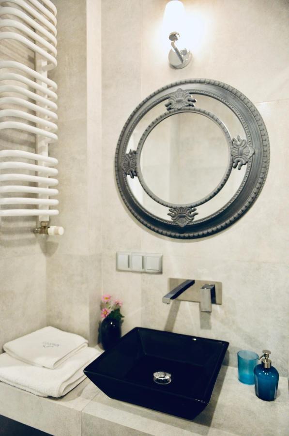 JessApart - Olbrachta Apartment Warschau Buitenkant foto